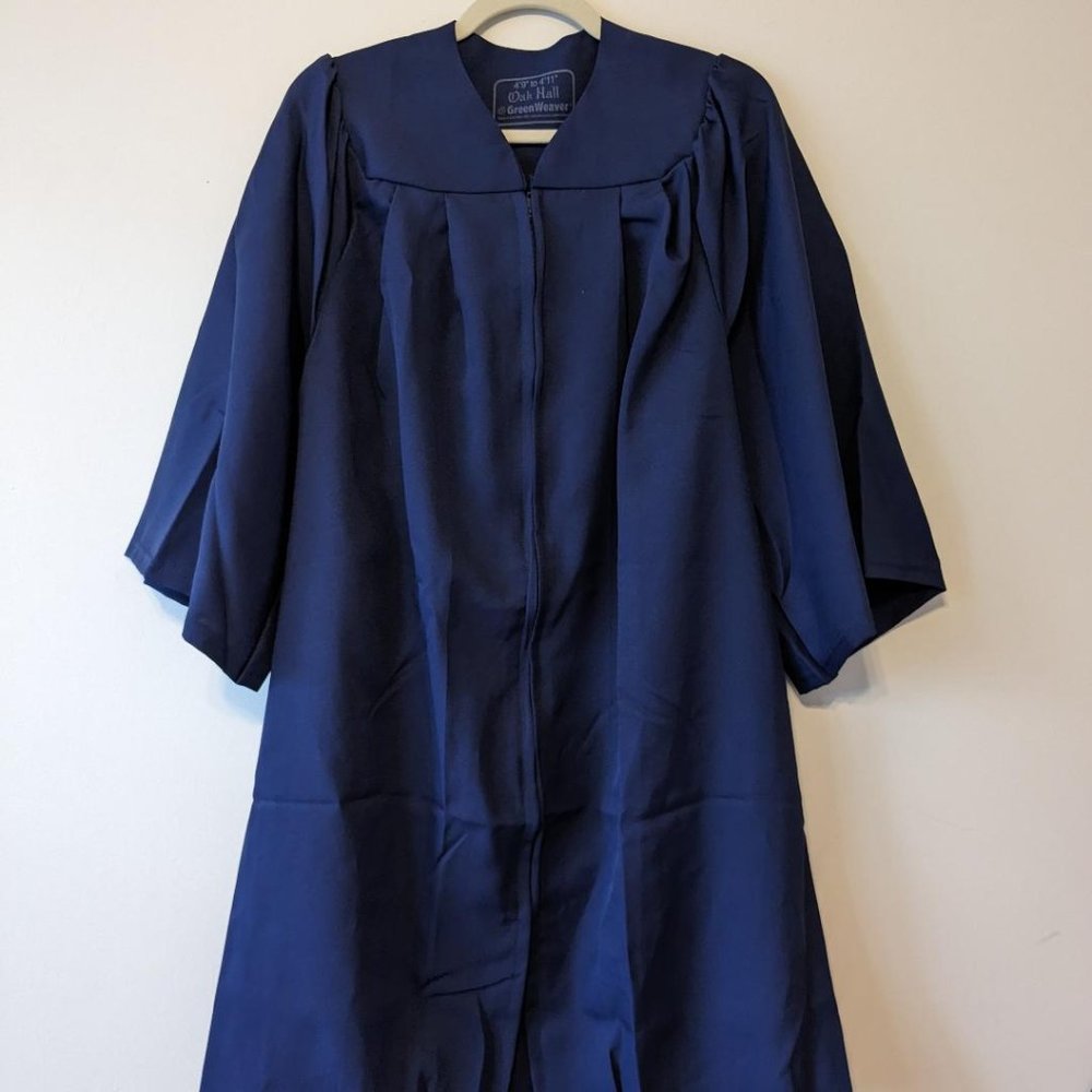 Oak Hall Graduation Cap and Gown WGU Navy Blue Unisex Small